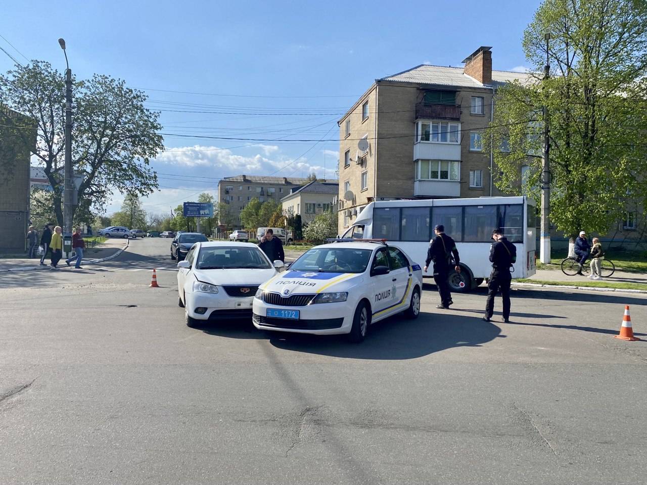 у переяславі сталася дтп за участі авто поліції: фото з місця подій