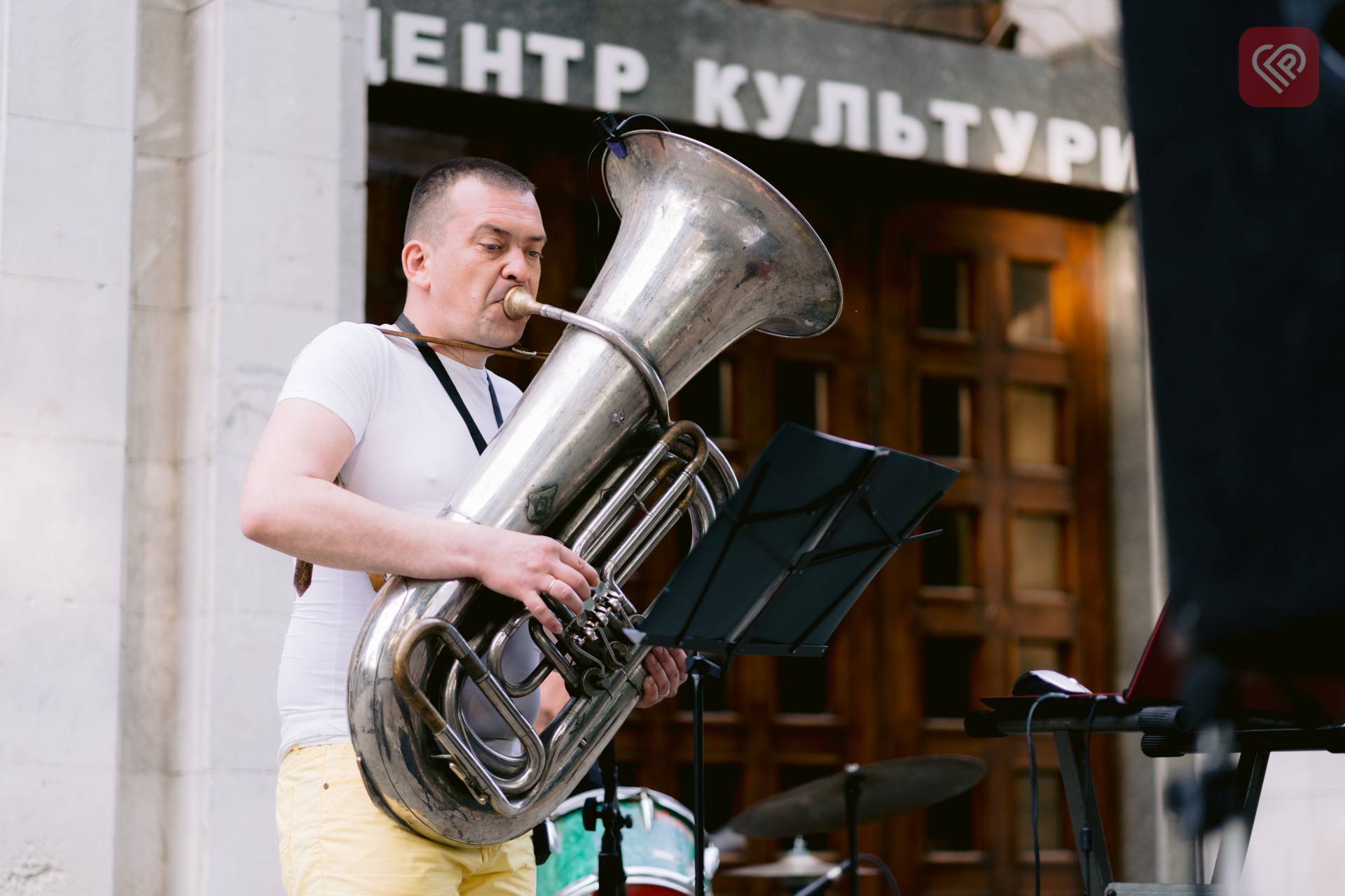 Вечір інструментальної музики у парку Шевченка
