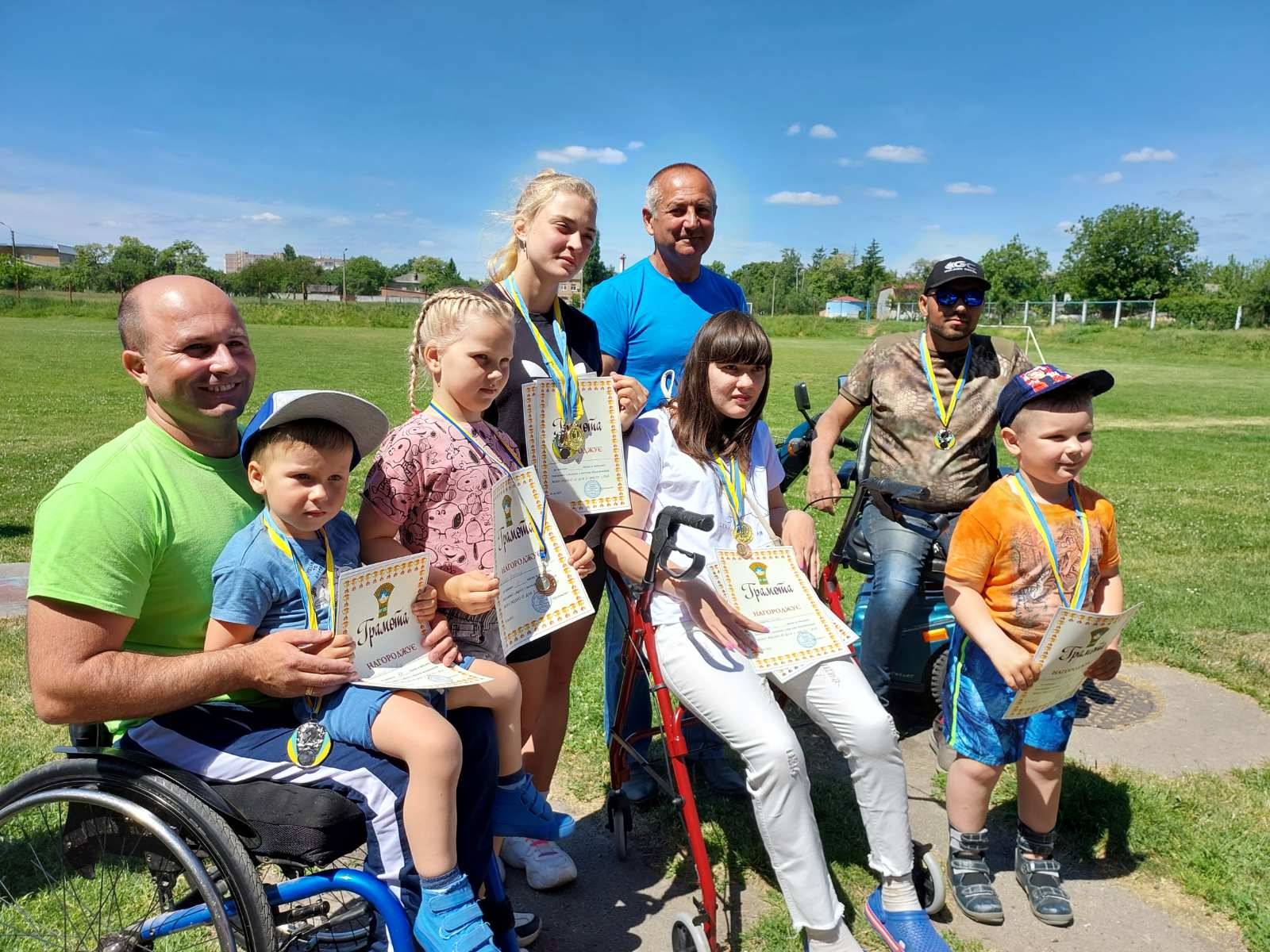 Спортсмени з обмеженими фізичними можливостями змагалися за першість до Дня захисту дітей у Переяславі