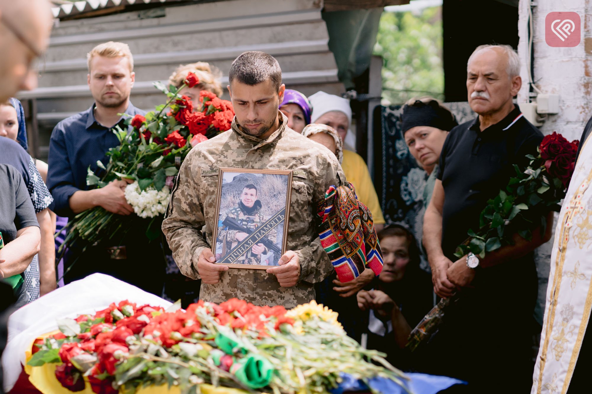 у Гланишеві попрощалися із захисником Андрієм Олександровичем Омельченком