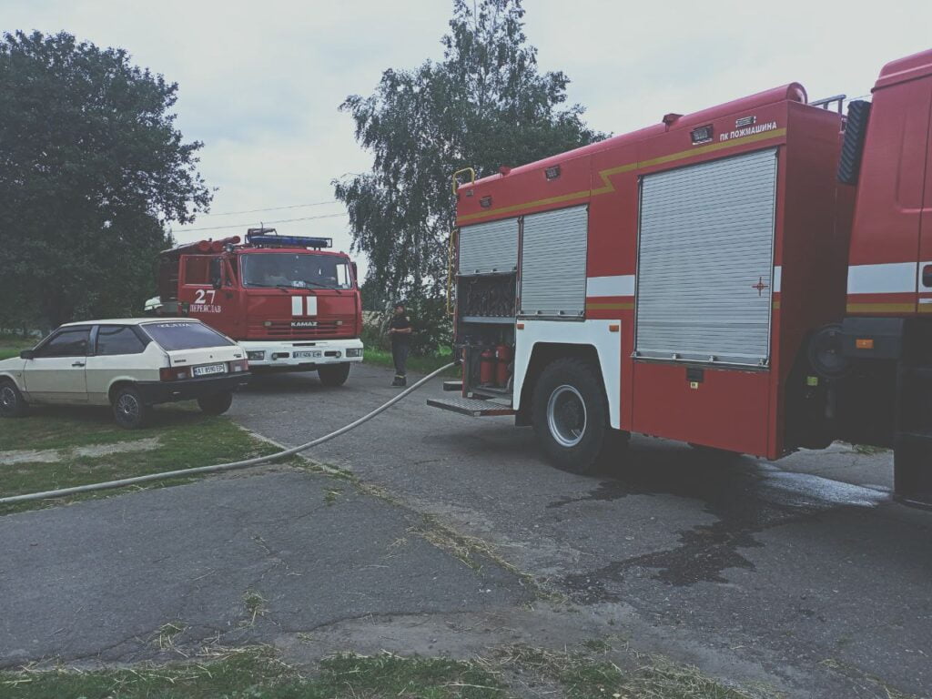 Загорання приватного гаража у селі Мазінки