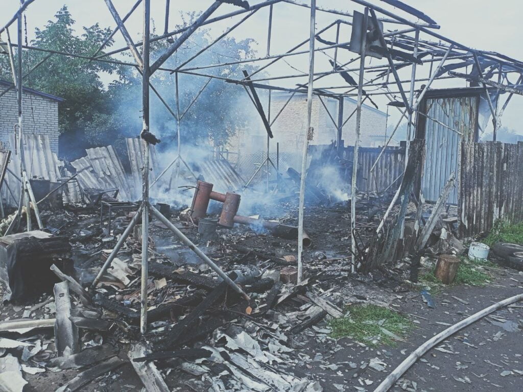 Загорання приватного гаража у селі Мазінки