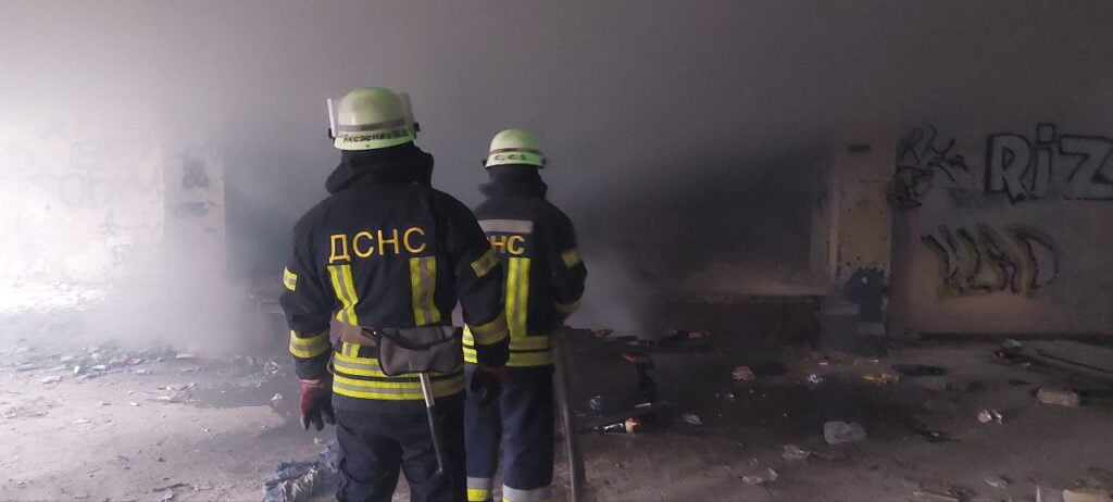 Пожежа в закинутій будівлі в Переяславі