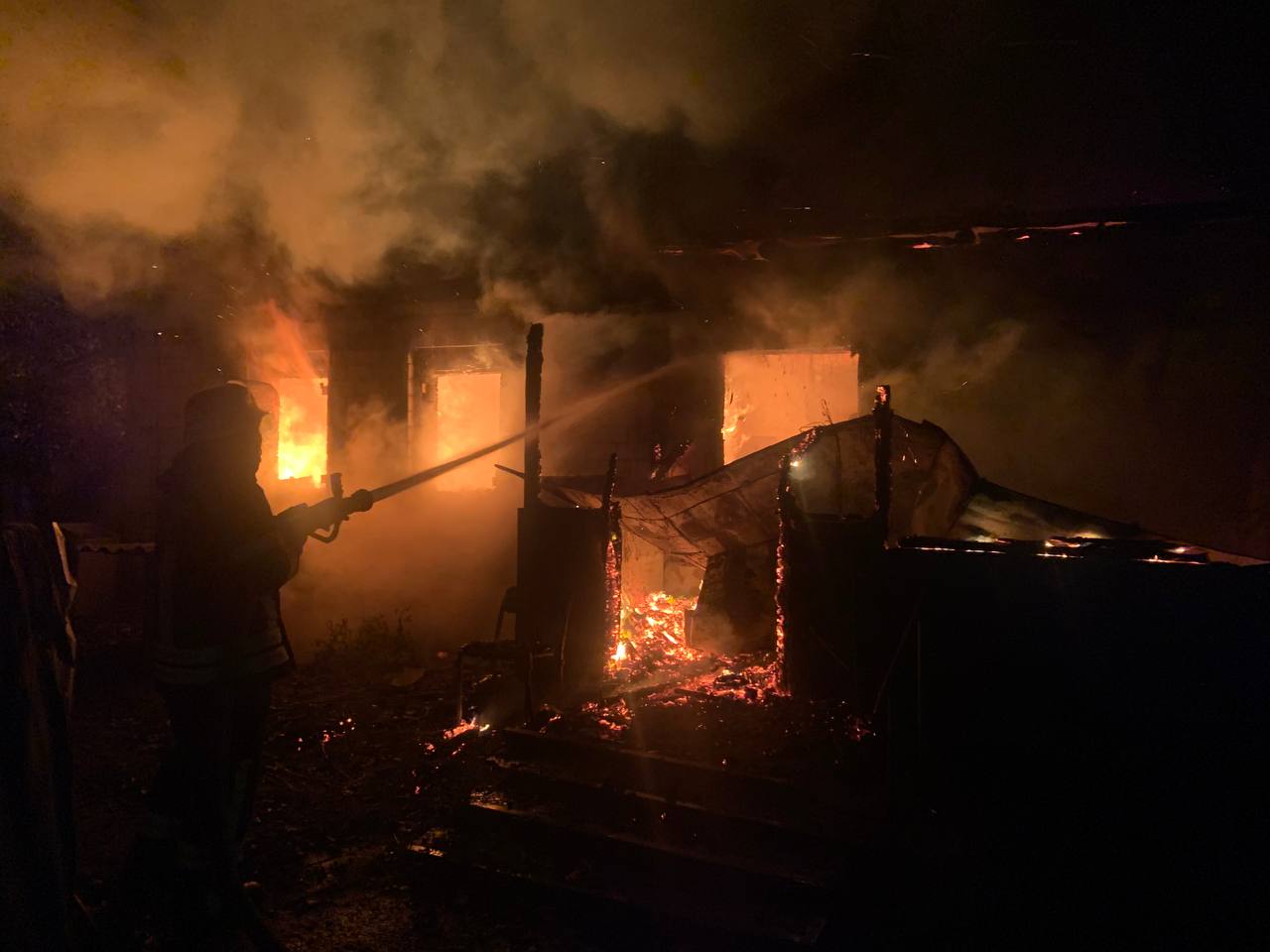 У Пологах-Яненках сталась пожежа у приватному будинку