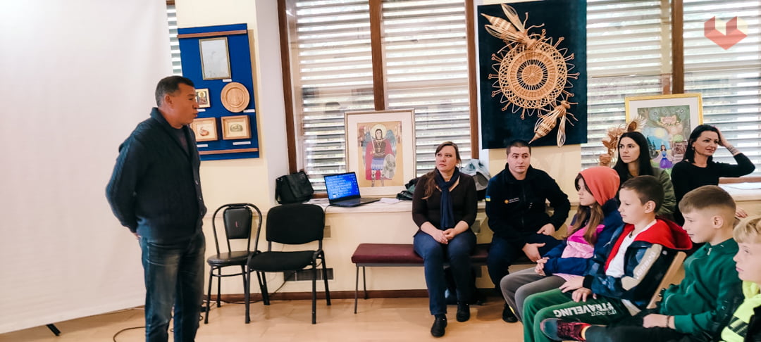 У Переяславі провели акцію для учнів 5-6 класів «Безпека на дорозі та у громадських місцях»