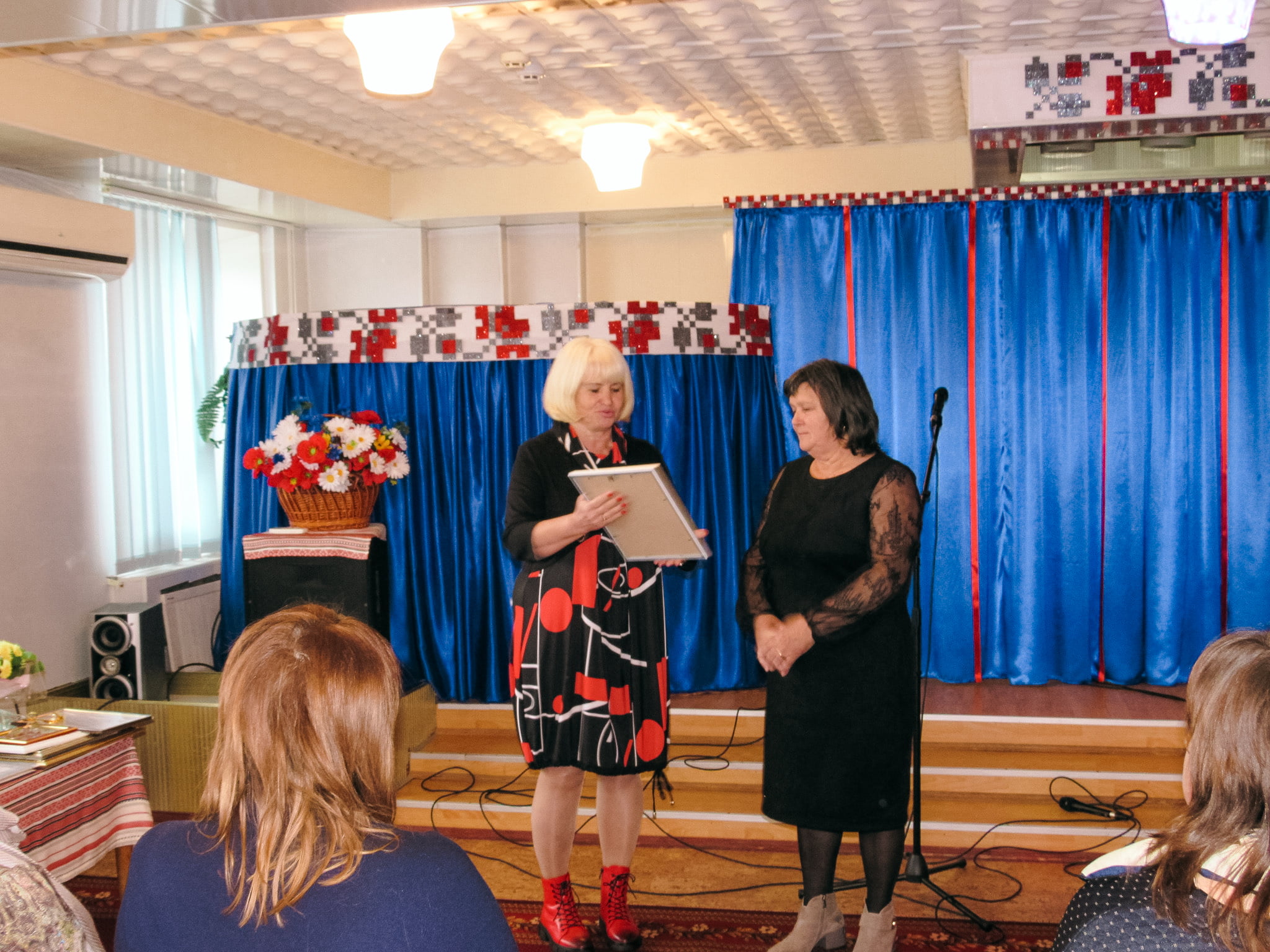 У Центрі надання соціальних послуг та соціальної інтеграції Переяславської громади відзначили професійне свято - фото