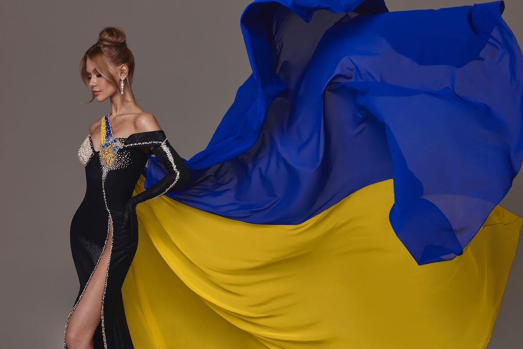 «Воїн світла» з обпаленими крилами та інші неймовірні образи: чим українка підкорила всіх на конкурсі «Міс Всесвіт»