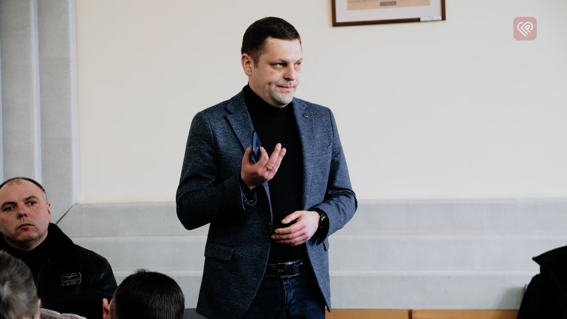 «Плануємо, що усі школи з 1 вересня працюватимуть очно»: на сесії знову підняли питання освіти в Переяславській громаді (відео)