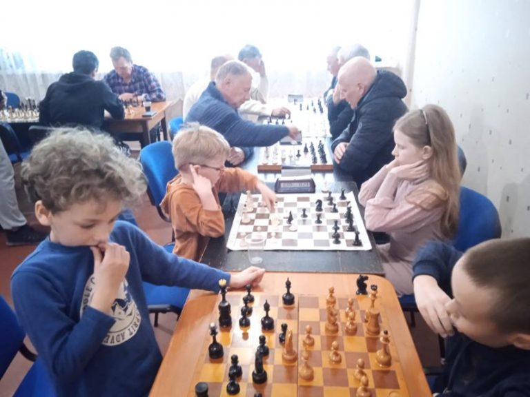 У Переяславі відбувся чемпіонат зі швидких шахів серед чоловіків та жінок: результати