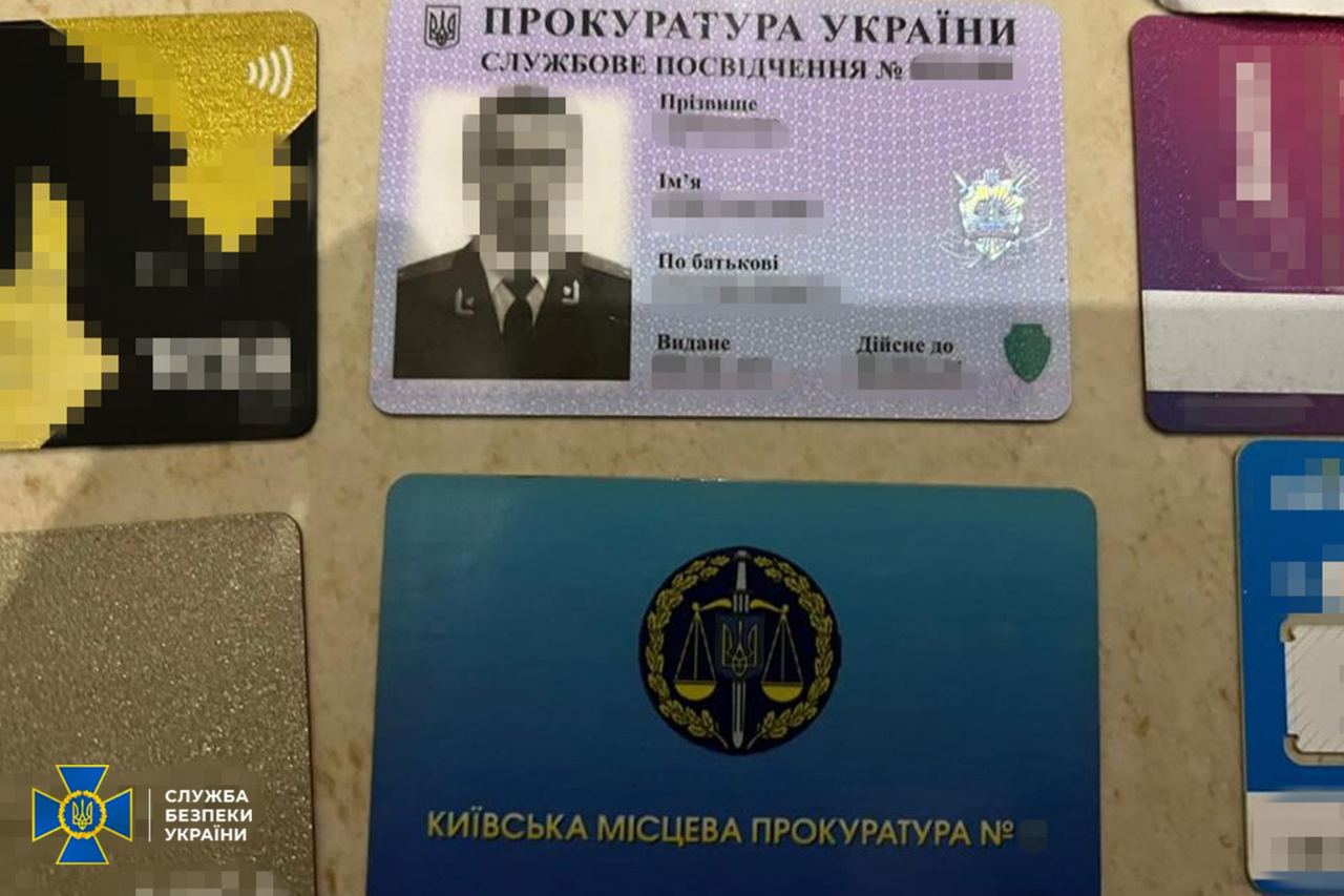 СБУ викрила на Київщині зрадника-адвоката, який «полював» за даними про HIMARS