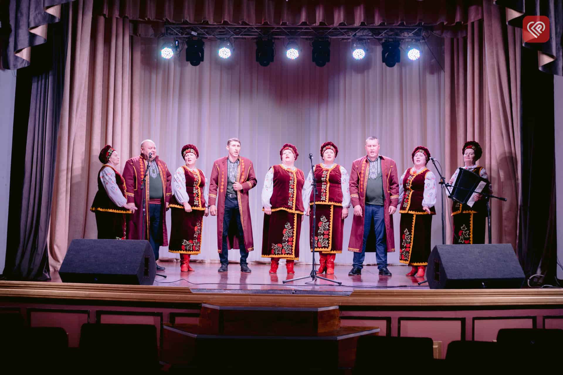 У Переяславі відбувся звітний концерт колективів художньої самодіяльності на отримання та підтвердження почесних звань (фото)