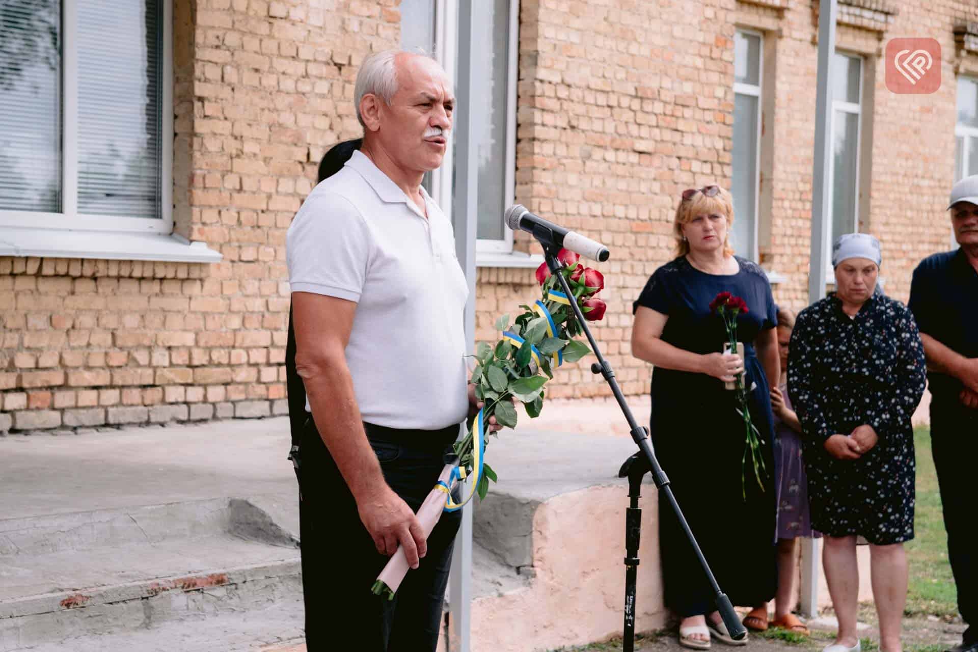 На Переяславщині відкрили пам’ятний знак воїну Андрію Омельченку