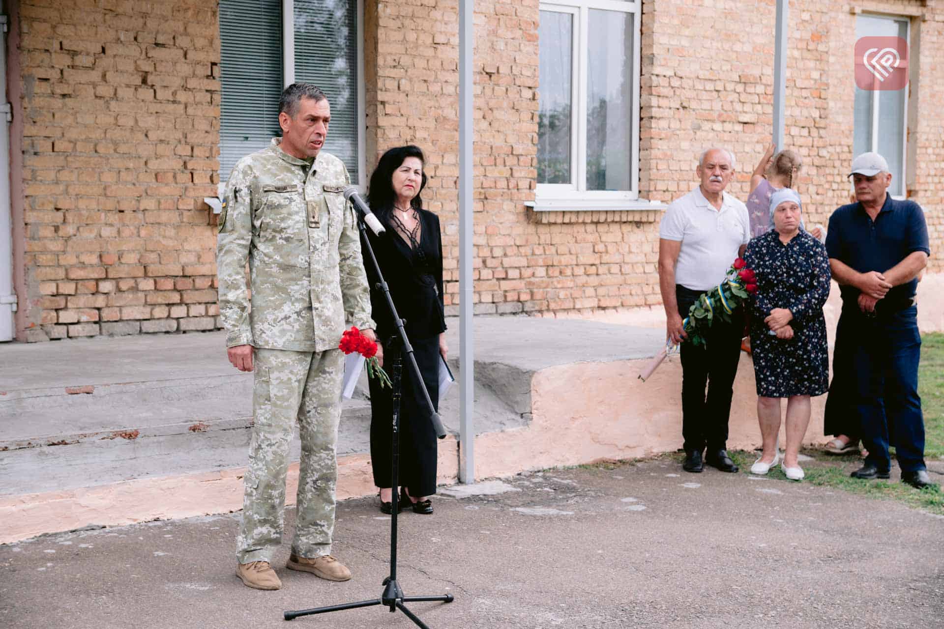 На Переяславщині відкрили пам’ятний знак воїну Андрію Омельченку