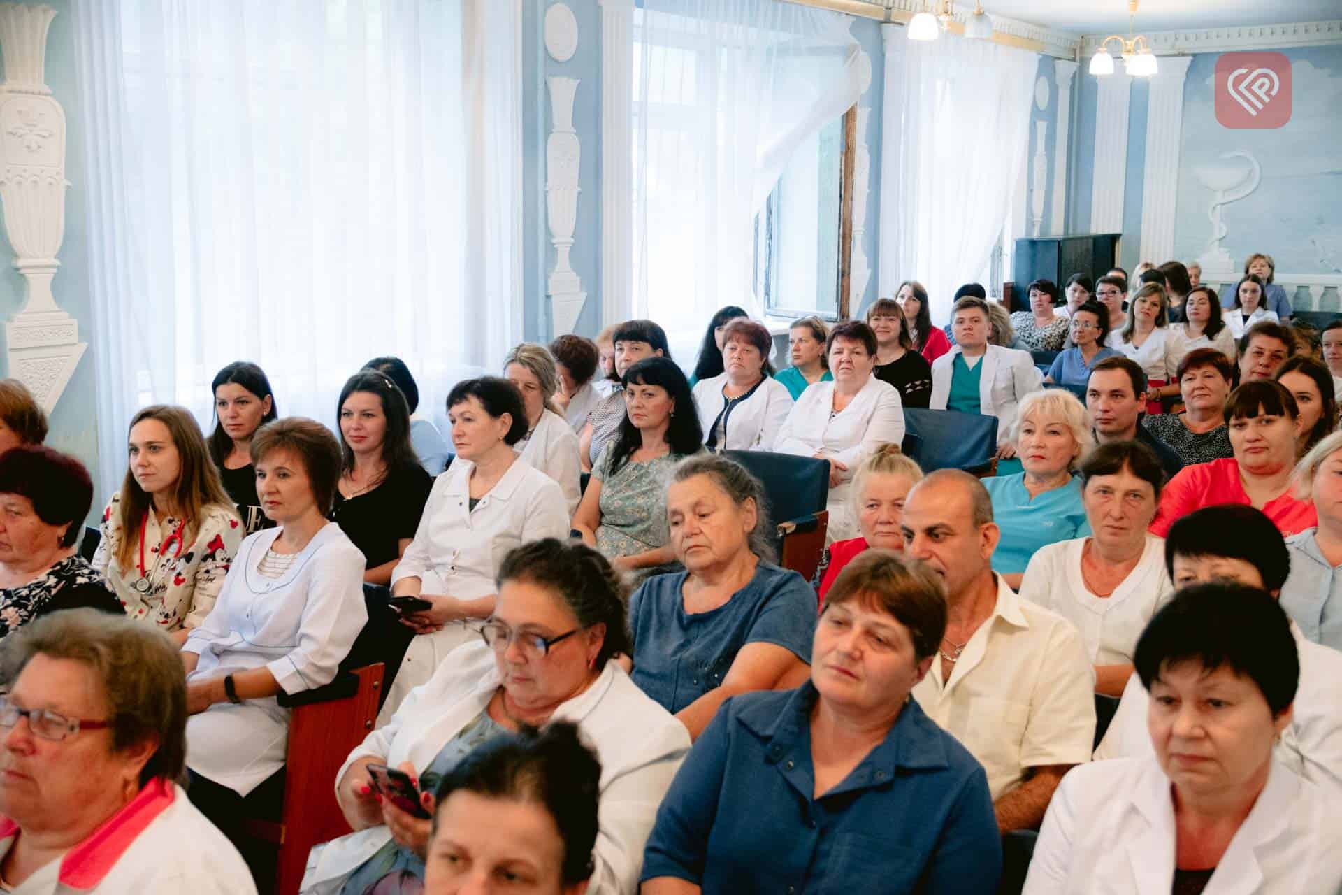 У Переяславі привітали медиків з професійним святом: фоторепортаж