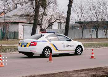 В автомобілях двох жителів Переяслава побили скло – дайджест поліції