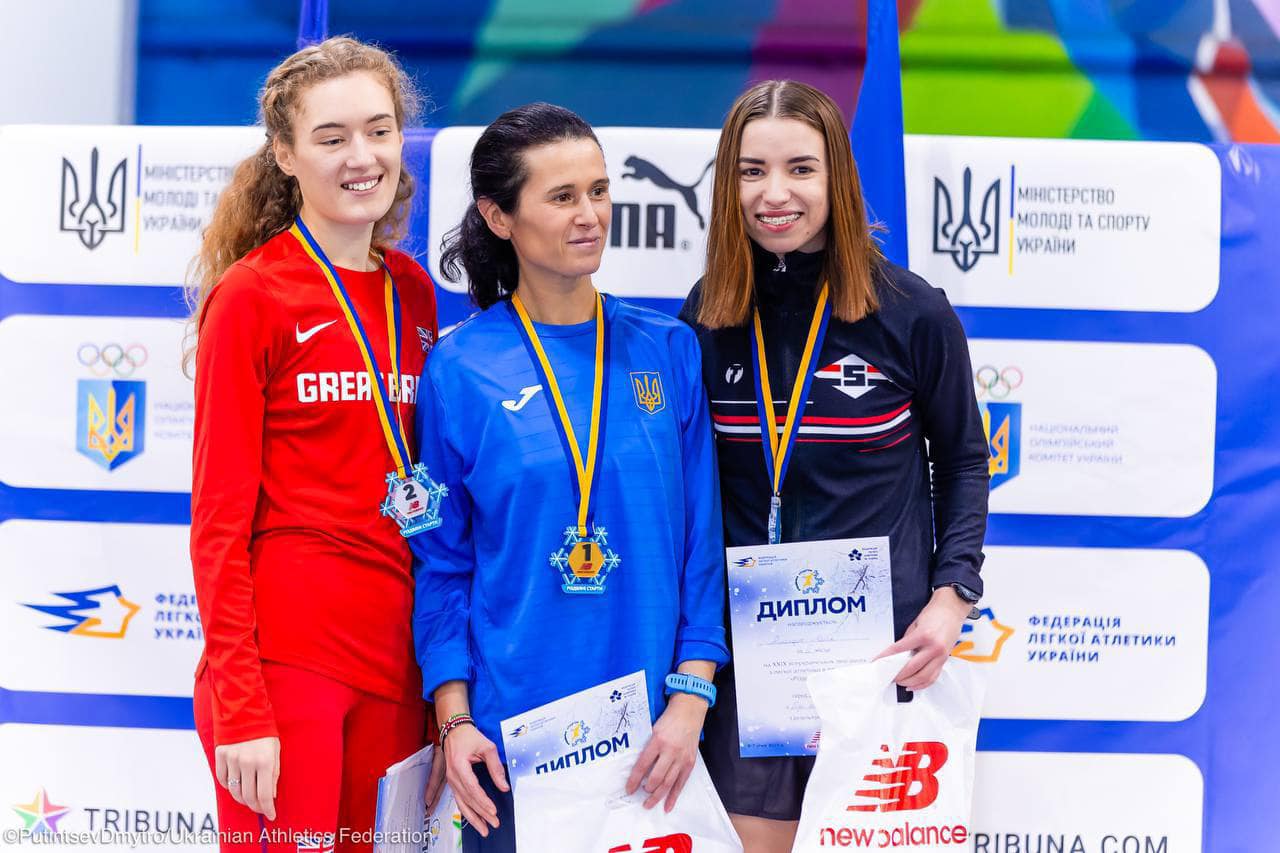 Викладачі переяславського університету Віктор та Анна Самолюки стали кращими на всеукраїнських змаганнях легкоатлетів «Різдвяні старти»