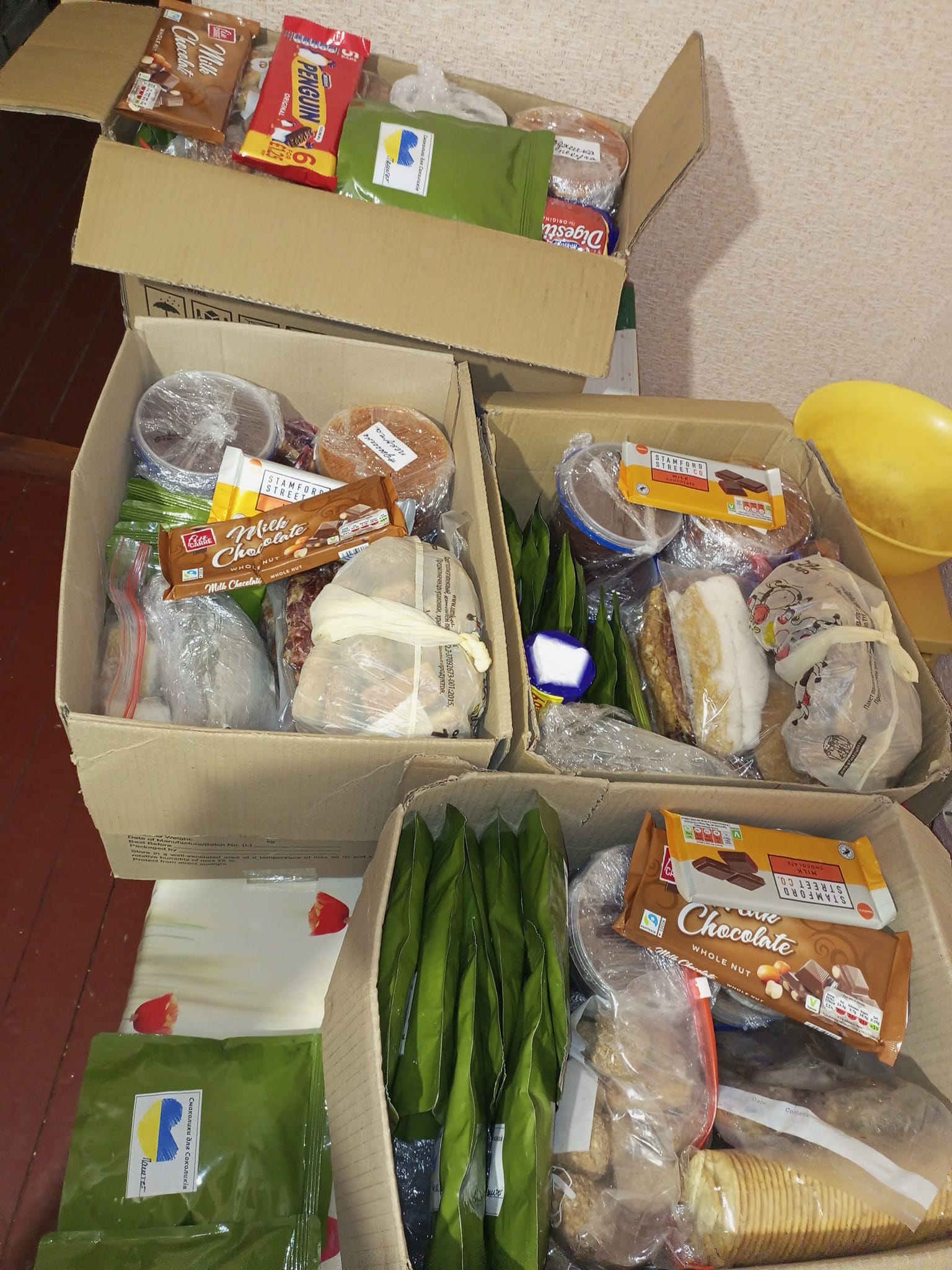 Жителі Переяславщини допомагають ЗСУ пережити морози: передали систему опалення, дровокол і теплі шкарпетки