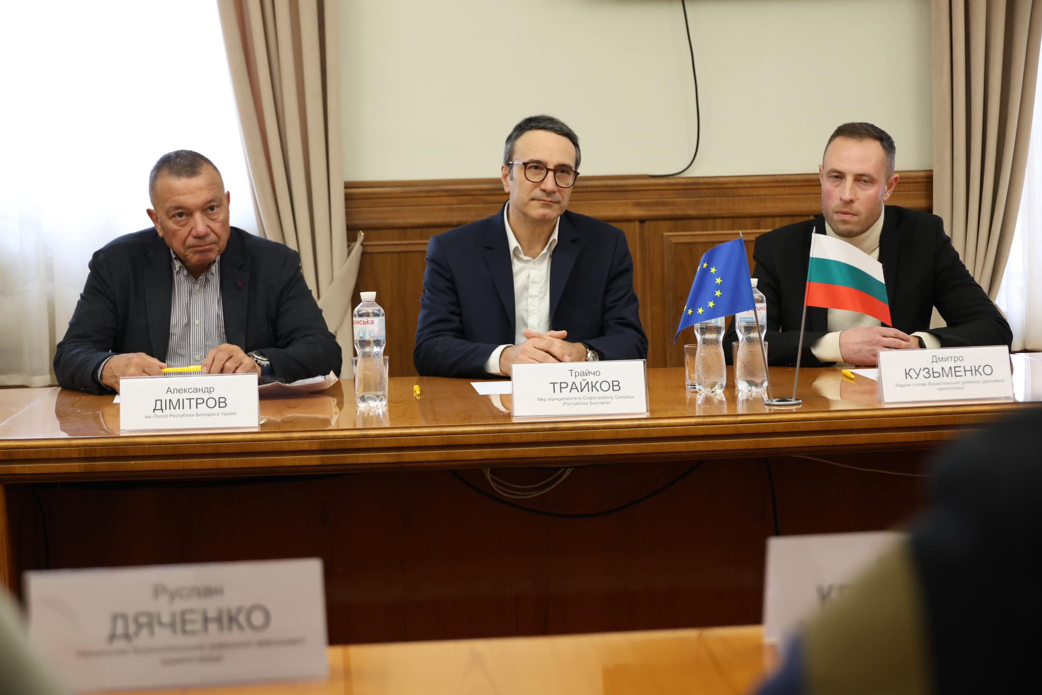 Між Київщиною та делегацією з Болгарії підписано меморандум про співпрацю: гості відвідали Переяслав та дізнались аспекти історії України