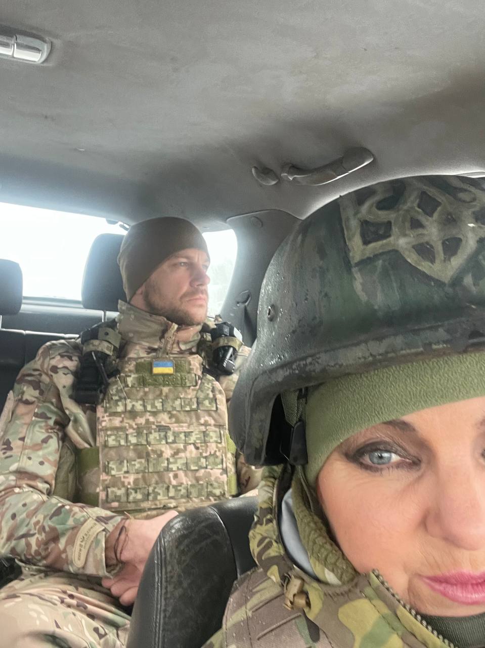 Переяславські волонтери поїхали на передову з відомим українським актором: «Показали, що допомогу передаємо безпосередньо хлопцям»