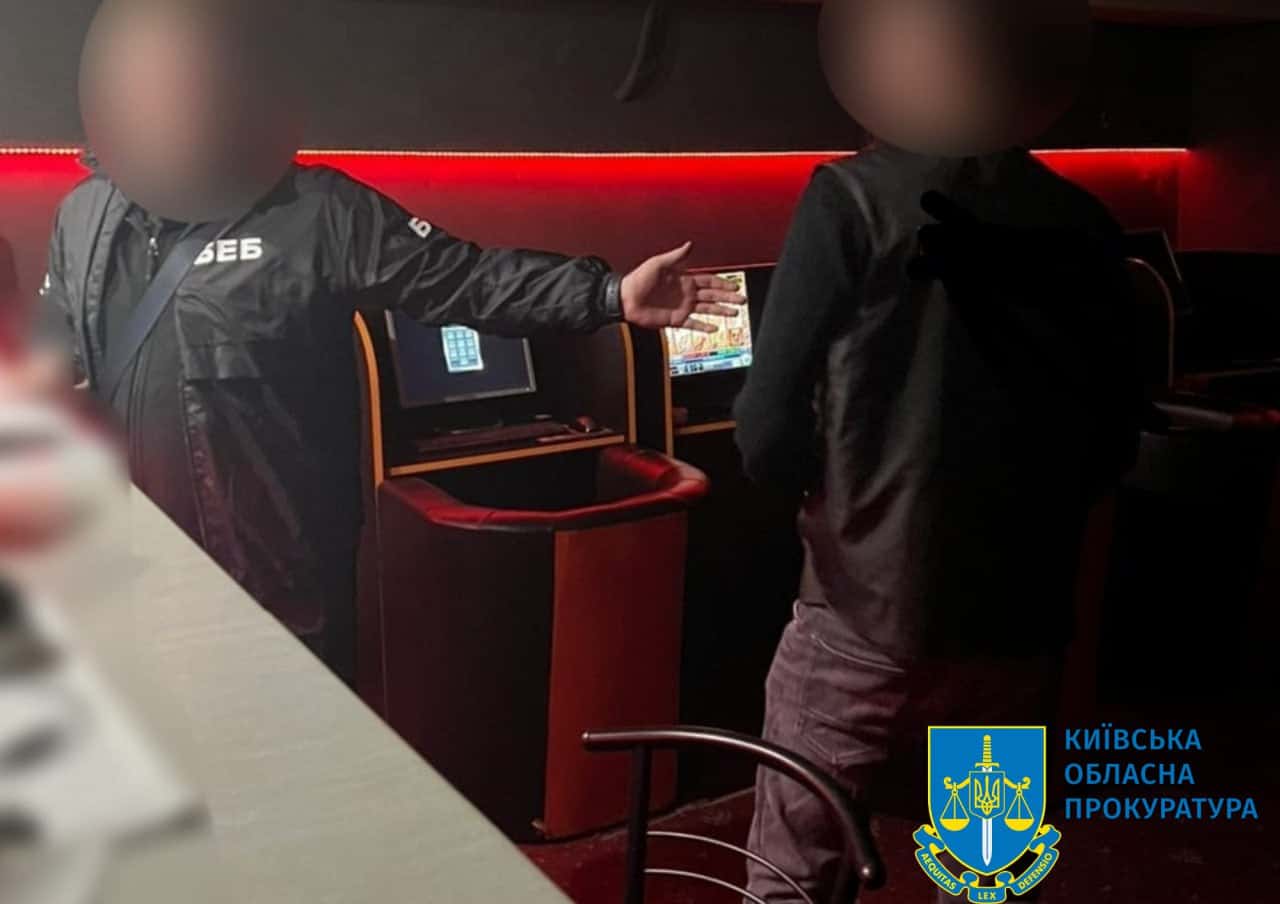 У Переяславі викрили підпільний гральний заклад, яким керував громадянин росії