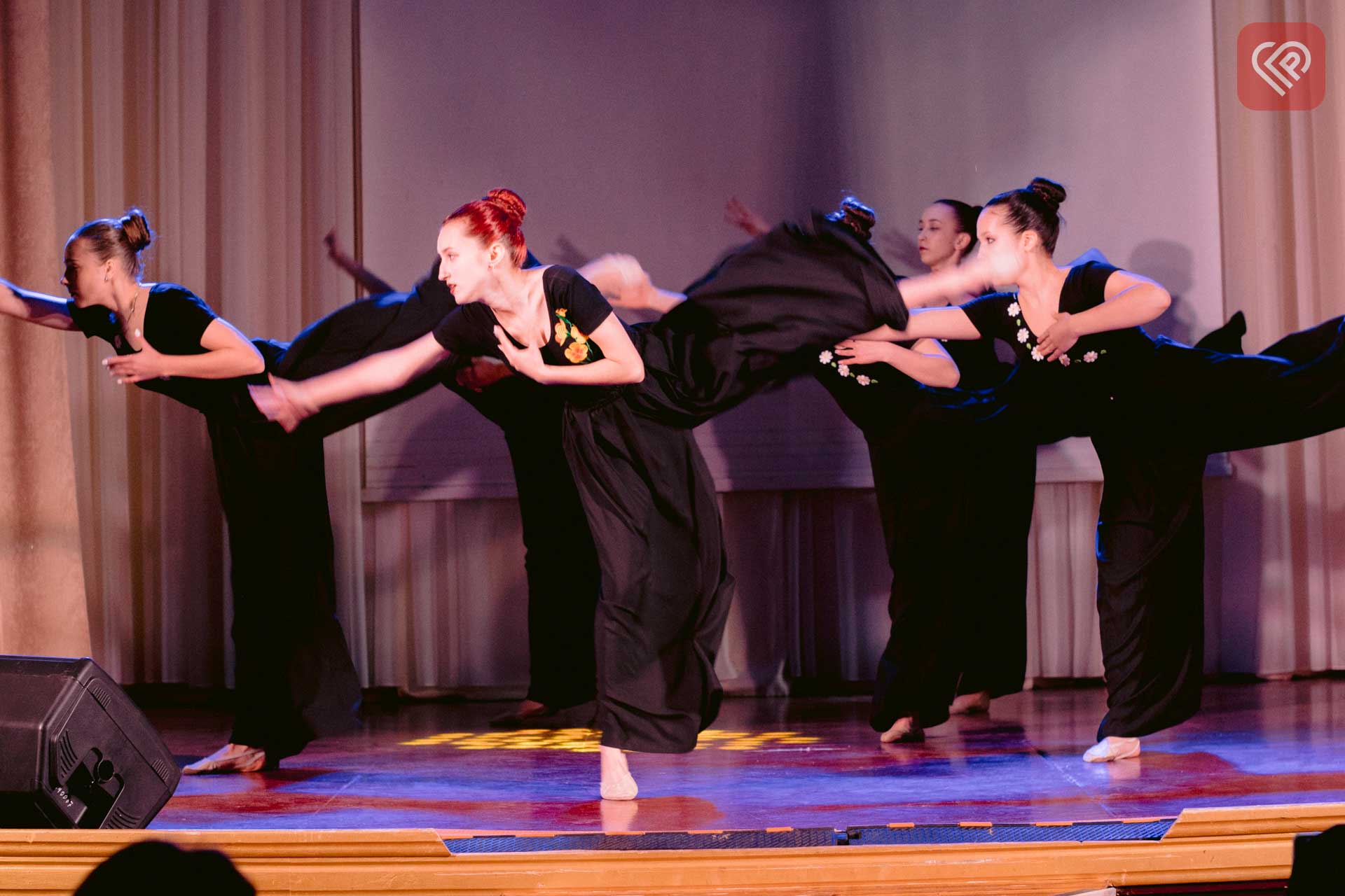 У Переяславі вшанували пам'ять Героїв Крут: молодь підготувала тематичні виступи, а школярам показали відеофрагменти з фільму