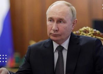 Путін може розпочати переговори на початку наступного року, але воюватиме росія до кінця 2025, – The Guardian