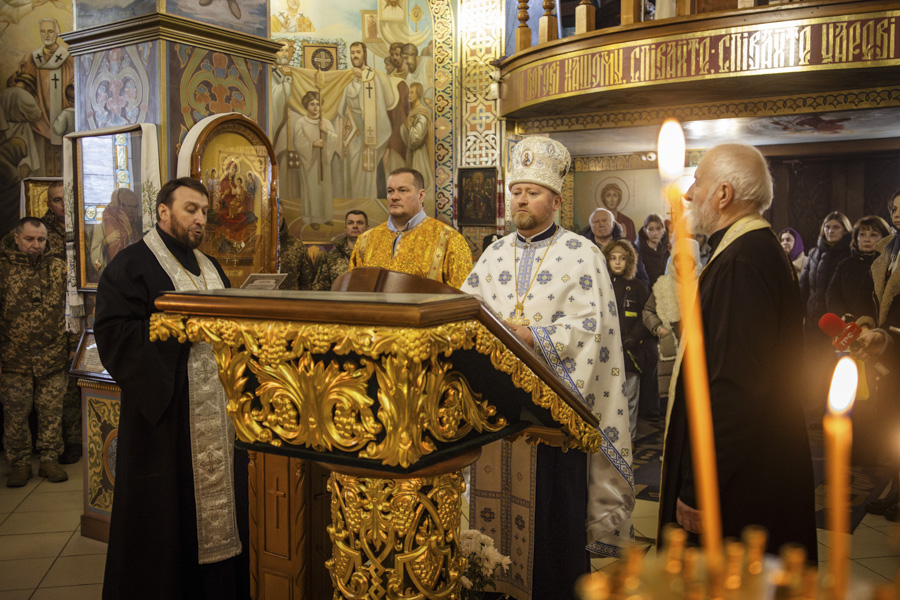 Нацгвардійці доєднались до урочистостей з нагоди Дня Соборності України у Борисполі