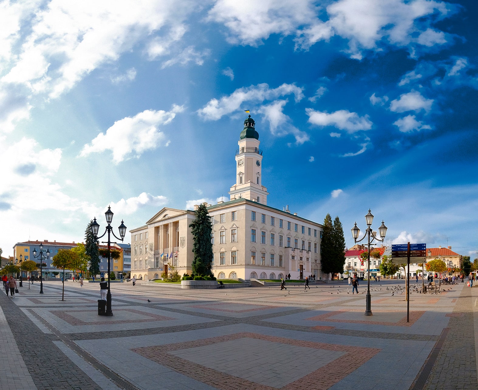 Дрогобич ратуша