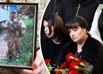 У Переяславі попрощалися з Героєм Валентином Головком: майже три роки дружина та доньки вірили, що він живий