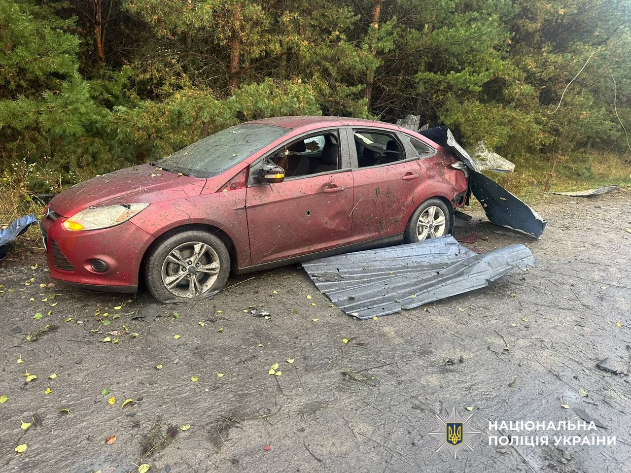 Внаслідок атаки на Київщині загинула людина, троє поранені, руйнування у п’яти районах — фото 4